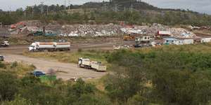 Garbage king proposes giant Queensland dump amid interstate stink