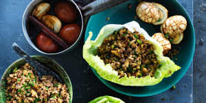 Tea eggs and sang choy bao.