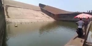 Indian official suspended for draining dam to retrieve phone dropped while taking selfie