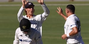 Short shines again as Vics build Shield lead against WA