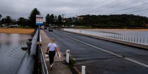 Narrabeen Lagoon Bridge at Ocean Street on Monday,the border between the northern and southern bubbles on the northern beaches. 