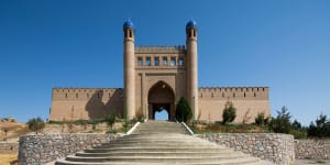 Turkmenistan travel guide:For travellers searching for exotic and unusual experiences