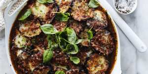 Low in carbs,high in comfort:Eggplant parmigiana meets beef pie.