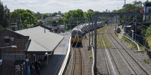 Curved platforms such as the one at Dulwich Hill in the inner west present challenges for builders of Sydney's new metro line.