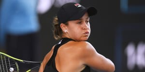 Brilliant Barty into Adelaide final,Osaka withdraws due to injury in Melbourne