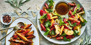 Watermelon,figs or nectarines would also work in this tomato salad.