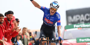 Australian Jay Vine tightens grip on Vuelta mountains jersey
