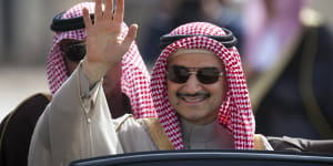 Saudi prince turns to rich families to invest in world's biggest IPO