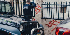 Police are investigating graffiti sprayed on the Newtown Synagogue on Saturday morning.