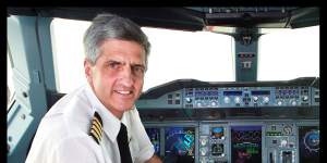 Pilot Richard Champion de Crespigny is a seasoned decision-maker in life – including when he safely landed a severely damaged A380.