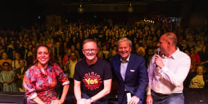 Prime Minister Anthony Albanese with Ray Martin (second from right) at the Yes event in Sydney on September 28.