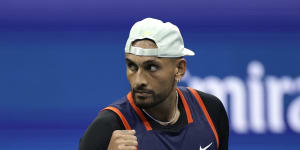 Nick Kyrgios has reached the quarter-finals in the singles draw at Flushing Meadows.