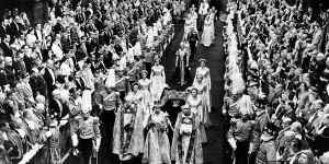 Queen Elizabeth II leads the procession through Westminster Abbey’s nave after her coronation in London,England,June 2,1953.