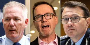 Greens raise conflict of interest concerns over AFP dealings with PwC