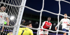 Arsenal turn on style in derby win over Spurs to surge clear in title race