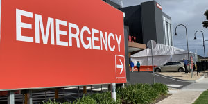 Triple zero missing 70 per cent of time targets on some shifts as emergency failings worsen