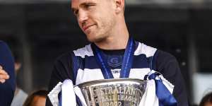 Joel Selwood with the premiership cup.