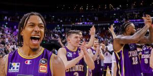 MVP Adams proves too good as Kings down Hawks to book spot in grand final