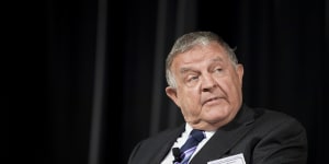 Billionaire Bruce Mathieson snr has led a campaign against Endeavour Group chairman Peter Hearl.
