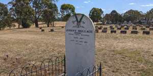 The Johnny Mullagh medal,to be presented at the end of 2022,hangs from Indigenous cricket legend Johnny Mullagh’s headstone in Harrow,western Victoria. 