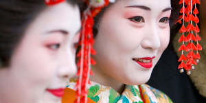 A Maiko (an apprentice Geisha) in the Gion district of Kyoto,Japan. 