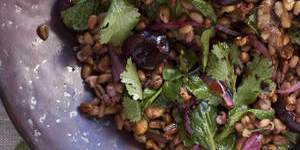 Fragrant spices and fresh herbs add zext to this freekeh salad.