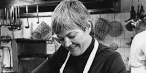 Stephanie Alexander in the kitchen of her Hawthorn restaurant in 1981. 