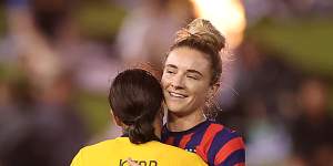 Sam Kerr and her now fiance Kristie Mewis.