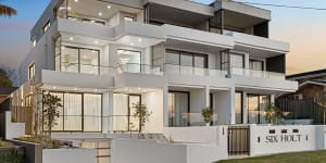 Western Sydney couple making a sea-change buy Taren Point townhouse for $3.48 million