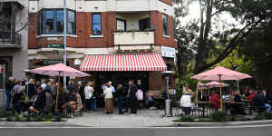 The popular outdoor area of the Old Fitz will have to close at 8pm following an intervention by the City of Sydney council.