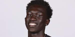 AFL teams:Changkuoth Jiath reaches 50 games,Magpie debut for younger brother