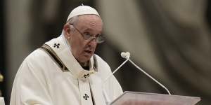 Pope Francis wants couples to use the word “sorry” more.