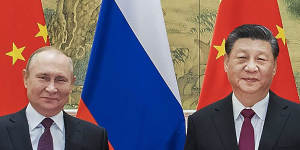 Chinese President Xi Jinping,right,holds talks with Russian President Vladimir Putin at the Diaoyutai State Guesthouse in Beijing.