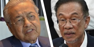 Mahathir,Anwar face off in contest for Malaysian prime ministership