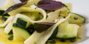 Fettuccine made from cheese:Mozzarella pasta,zucchini and black olive.