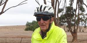 Kelvin Chamier pictured in April 2022 on his 300km cycling trip from Adelaide to Quorn,South Australia.