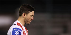 Ben Hunt has been backed to continue as captain at St George Illawarra.