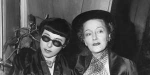 Edith Head and Gloria Swanson at the premiere of Sunset Boulevard in 1950.