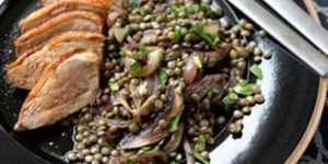 Braised lentils with pan-fried duck breast