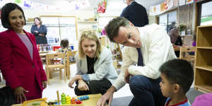 NSW Labor leader Chris Minns and Shadow Minister for Education Prue Car visit an early learning centre in Condell Park.
