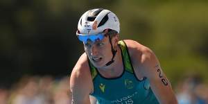 Matthew Hauser in the mixed relay at the Commonwealth Games.