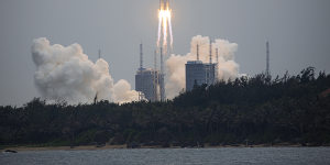 A Chinese rocket is crashing back to Earth. Where will it land?