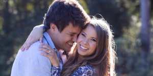 Bindi Irwin has a lab-grown diamond engagement ring from her partner Chandler Powell.