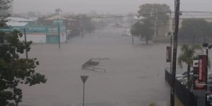 Bundaberg residents left to clean up after'tornado',flash flooding