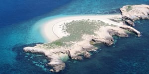 Aerial view of the Dampier Archipelago&lt;br/&gt;tra15-sixbest-Pilbara Image supplied by Tourism Western Australia for Traveller Pls note credit requirements