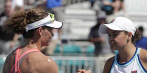 Barty beats Stosur in Miami as Osaka crashes out