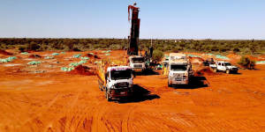 SA gold drilling puts pit design in Marmota sights