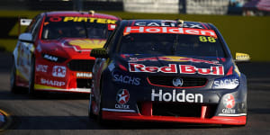 Check the record:Jamie Whincup has equalled Craig Lowndes'all-time winning record with a win in Townsville.