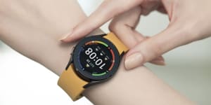 Samsung’s new smartwatch is its best yet,but it’s no match for Apple