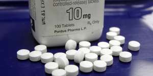 A Beverley Hills pharmacist supplied Oxycontin to criminals.